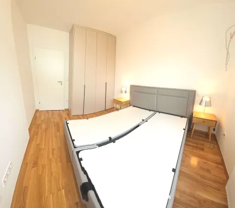 Zagabria, Pantovčak - Appartamento di quattro locali con terrazza + garage 118 m2, Primo affitto