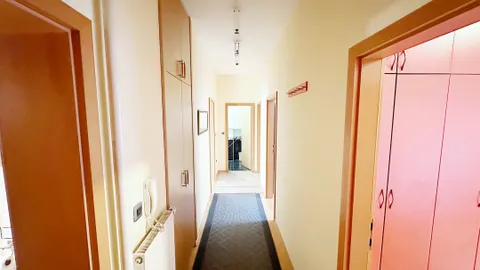 Zagreb, Špansko - Četverosoban stan 91 m2 s dvije loggie