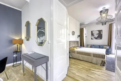 Crikvenica, Centro - Moderno appartamento trilocale in posizione privilegiata 110 m2