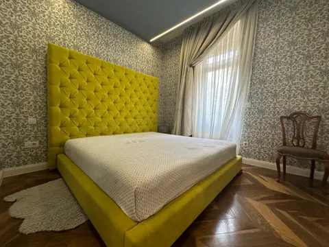 Zagreb, Centar - Četverosoban stan za najam