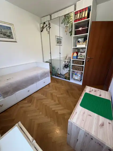 Solin, Sv. Kajo - Appartamento di tre stanze con loggia e vista mare