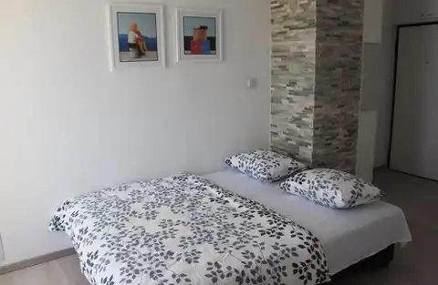 Split, Trstenik - Jednosoban stan s pogledom na more