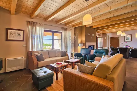 Istria, Svetvinčenat - Bellissima casa con piscina