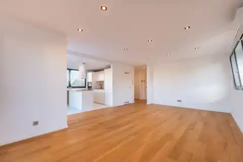 Загреб, Сребрняк – роскошная четырехкомнатная квартира