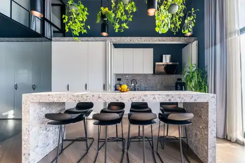 Split, Trstenik - Atraktívní komerční prostor v budově Orin