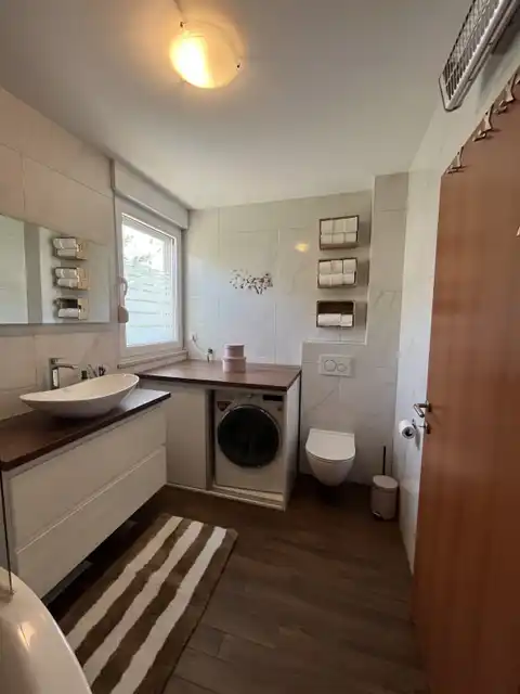 Solin, Sv. Kajo - Appartamento di tre stanze con loggia e vista mare