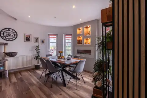 Zagreb, Lanište - Četverosoban stan s terasom i parkingom