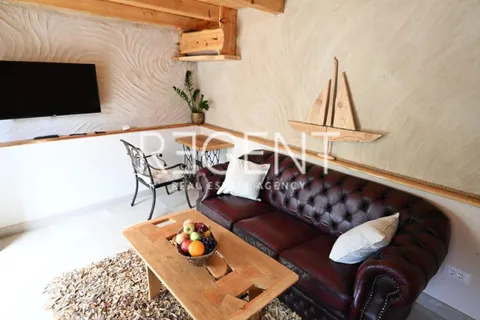 Hvar - Kamenný dom moderného dizajnu 70m2