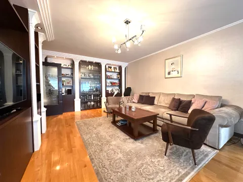 Záhřeb, Dobri dol, Maksimir - Luxusní čtyřpokojový byt ve vynikající lokalitě 125 m2