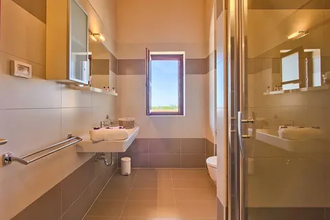 Istria, Svetvinčenat - Bellissima casa con piscina