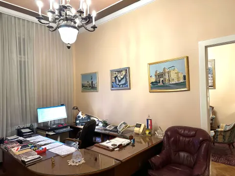 Zagrzeb, Centrum – Mieszkanie mieszczańskie 244 m2 NOWA CENA