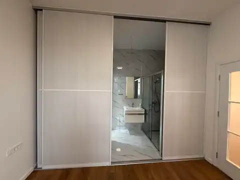 Загреб, Центр - коммерческое/жилое помещение в самом центре города.