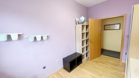 Zagreb, Špansko - Četverosoban stan 91 m2 s dvije loggie