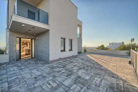 Primošten – Luxusná vila s infinity bazénom, 450 m2 novostavba