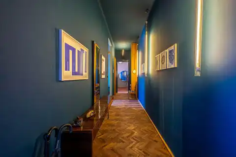Zagreb, Masarykova – Artistic duplex with 6-meter ceilings
