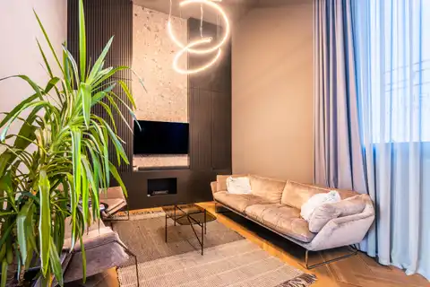 Spalato, Trstenik - Attraente spazio commerciale nell'edificio Orin