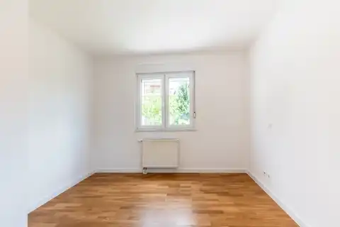 Zagreb, Remete – Trosoban stan 82 m² s loggiom
