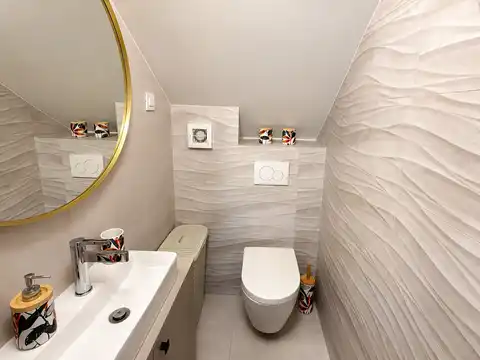 Zagreb, Maksimir– dvoetažni stan 80 m², 2SS, parking