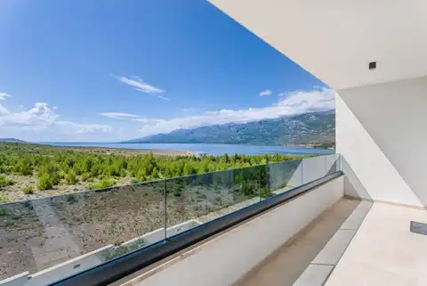 Zadar, Rovanjska - Newly built villa with a pool and sea view