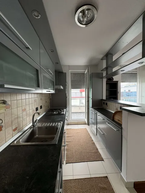 Zagreb, Bužanova - Trosoban stan za najam 87 m2 dugoročni najam