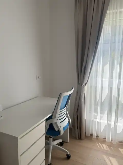 Split, Strožanac – For rent, three-room apartment 103 m² loggia jacuzzi parking