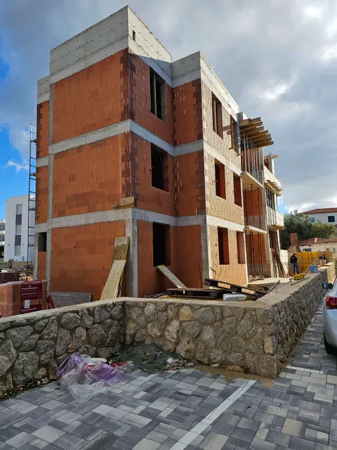 Pag, Novalja – Moderno appartamento con due camere da letto con giardino 54 m2 nuova costruzione