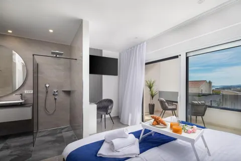 Šibenik, Vodice - Villa di lusso sulla costa adriatica