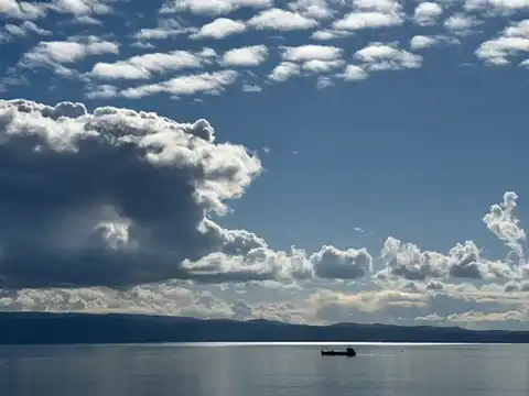 Split, Žnjan - Trosoban stan sa balkonima i pogledom na more