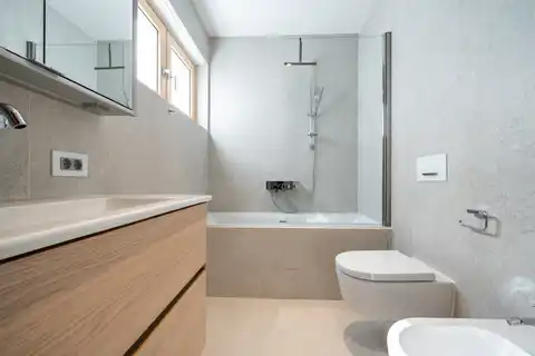 Split, Žnjan - Appartement de luxe de deux chambres avec vue dégagée sur la mer