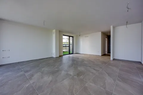 Istra, Novigrad - Trosoban apartman u luksuznom stambenom kompleksu 117 m2