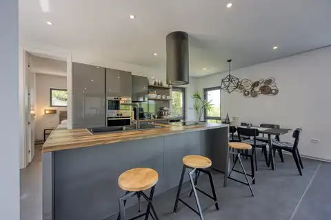Istra, Buje - Vila sa bazenom, spa zonom i vrtom