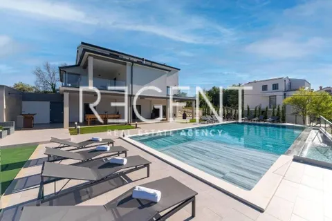 Istra, Tinjan – Elegantna vila z bazenom