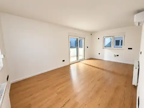 Stan 58,82 m² ,  2 spavaće sobe, balkon, parking — Borongaj