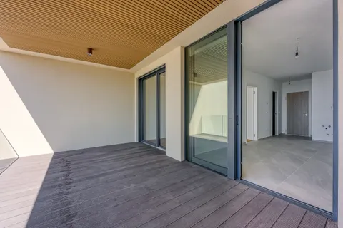 Istra, Novigrad - Trosoban apartman u luksuznom stambenom kompleksu 96 m2
