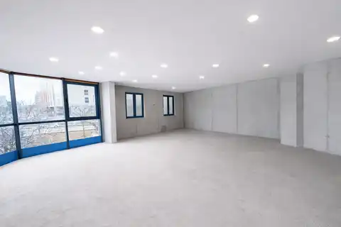 Zadar, Višnjik - Commercial space on two floors