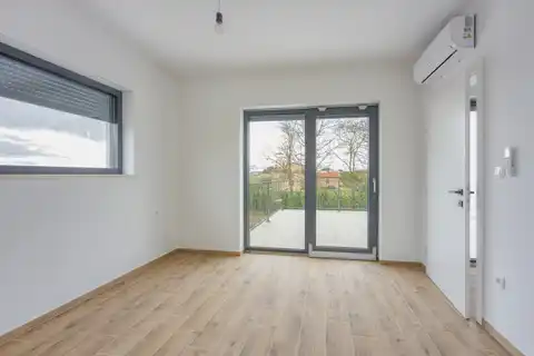 Kaštelir-Labinci - Dvojna kuća s bazenom i pogledom na more