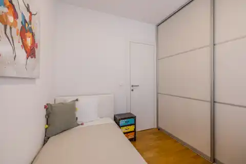 Spalato, Žnjan - Appartamento trilocale con loggia e vista mare