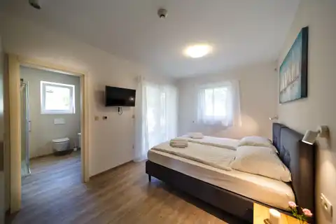 Otok Krk, Malinska - luksuzna peterosobna vila u mirnom okruženju