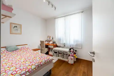 Zagreb, Bukovačka – trosobni stan 74 m², loggia, novogradnja