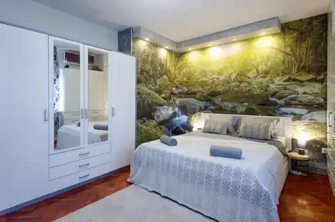 Split, Bačvice - Trzypokojowe mieszkanie z loggią