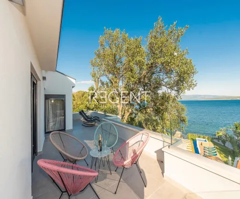Zadar, Posedarje - Vila první řada u moře 300 m2