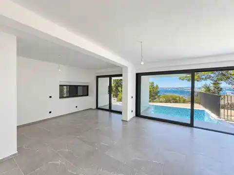 Pakoštane, Drage – Villa 368 m² mit Pool, in erster Reihe zum Meer