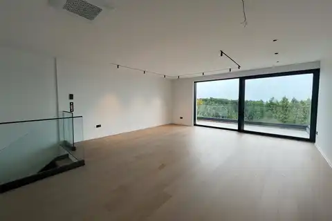 Zagreb, Pantovčak – Luksuzni četverosoban penthouse 131m2  najam