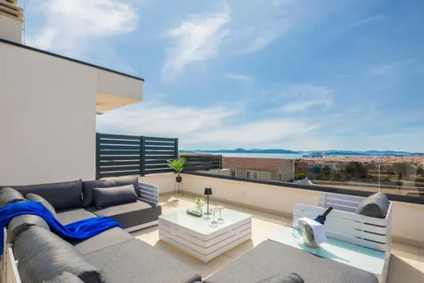Šibenik, Vodice - Villa di lusso sulla costa adriatica