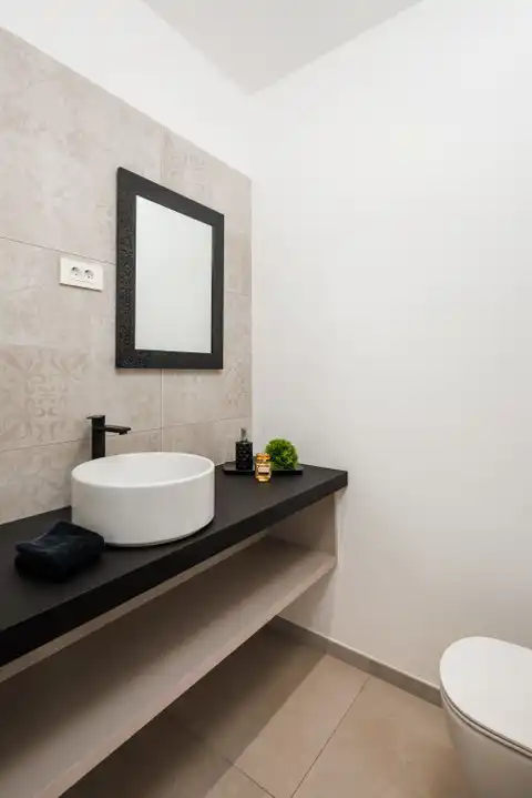 Stan 130 m², pogled na more, terasa i bazen – Opatija, Lovran