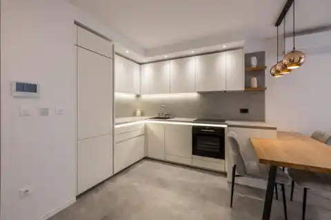 Split, Pazigrad - Jednosoban stan sa loggiom i garažom