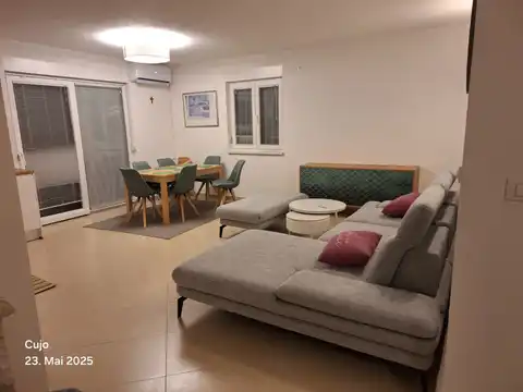 Zara, Ražanac - splendida casa di 220 m2 su un terreno di 477 m2 in vendita