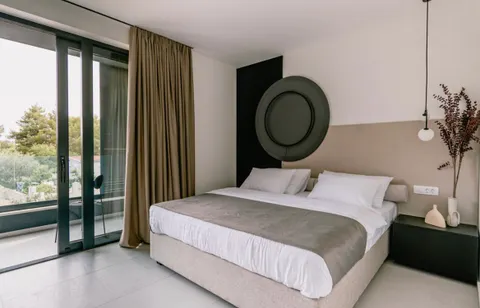 Šibenik, Vodice - Moderní vila, novostavba 200 m2