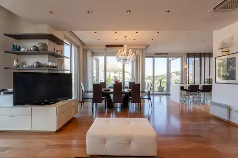 Dubrovnik - Wyjątkowy penthouse z basenami w pięknym Dubrowniku