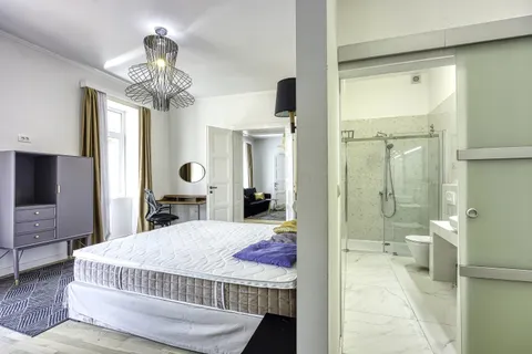 Crikvenica, Centro - Moderno appartamento trilocale in posizione privilegiata 110 m2
